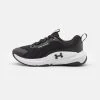 Under Armour DYNAMIC SELECT - Obuwie Treningowe - Black/white