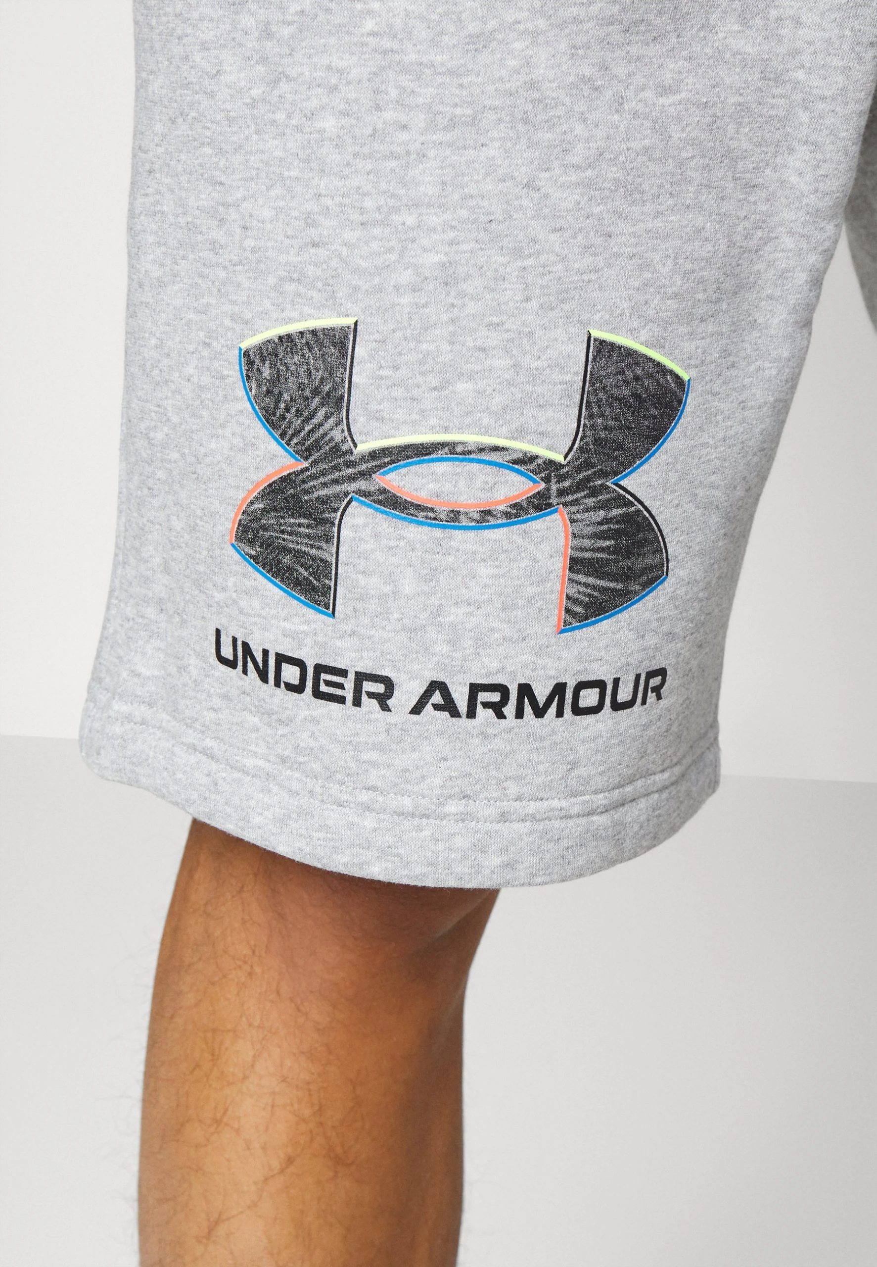 Under Armour RIVAL GRAPHIC SHORT - Krótkie Spodenki Sportowe - Mod Gray Light Heather/black - obrazek 4